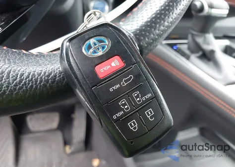 2022 Toyota Sienna Xse z USA, uszkodzony, nr VIN 5TDDSKFC4NS050607